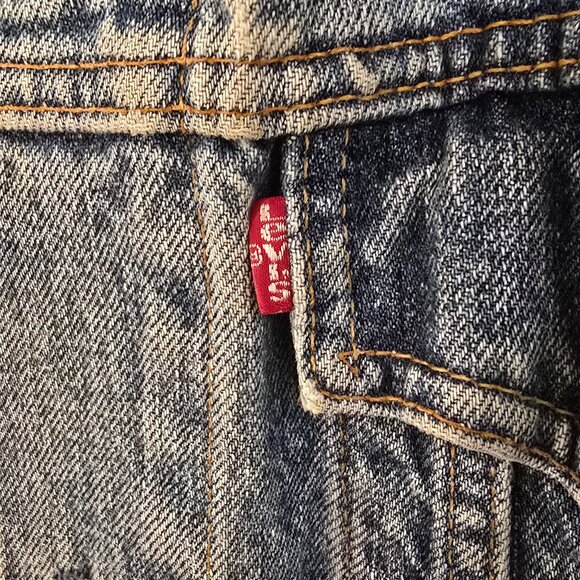 Vintage Levi's Denim Jacket - Picture 3 of 4
